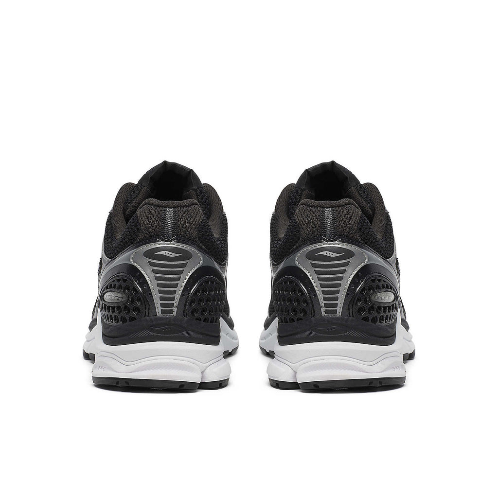 Saucony Omni 9 (Noir & Blanc)